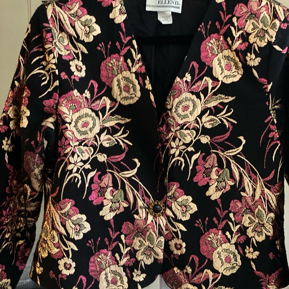 JACKET 🧥 - Picture 13 of 13